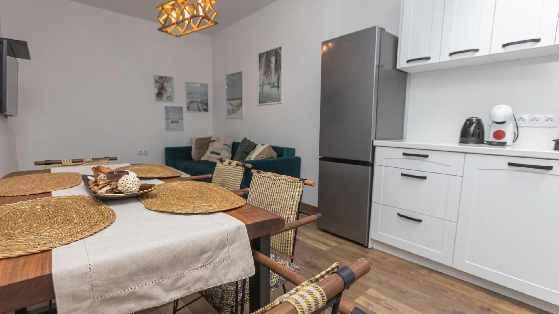 The Central House 2 Burgas Apartment